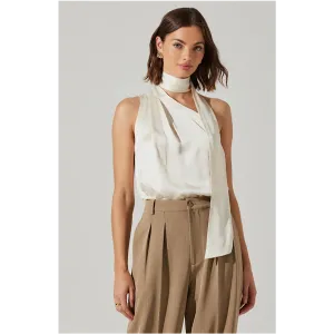 ASTR THE LABEL PARTIA SCARF DETAIL ASYMMETRIC TOP - CREAM