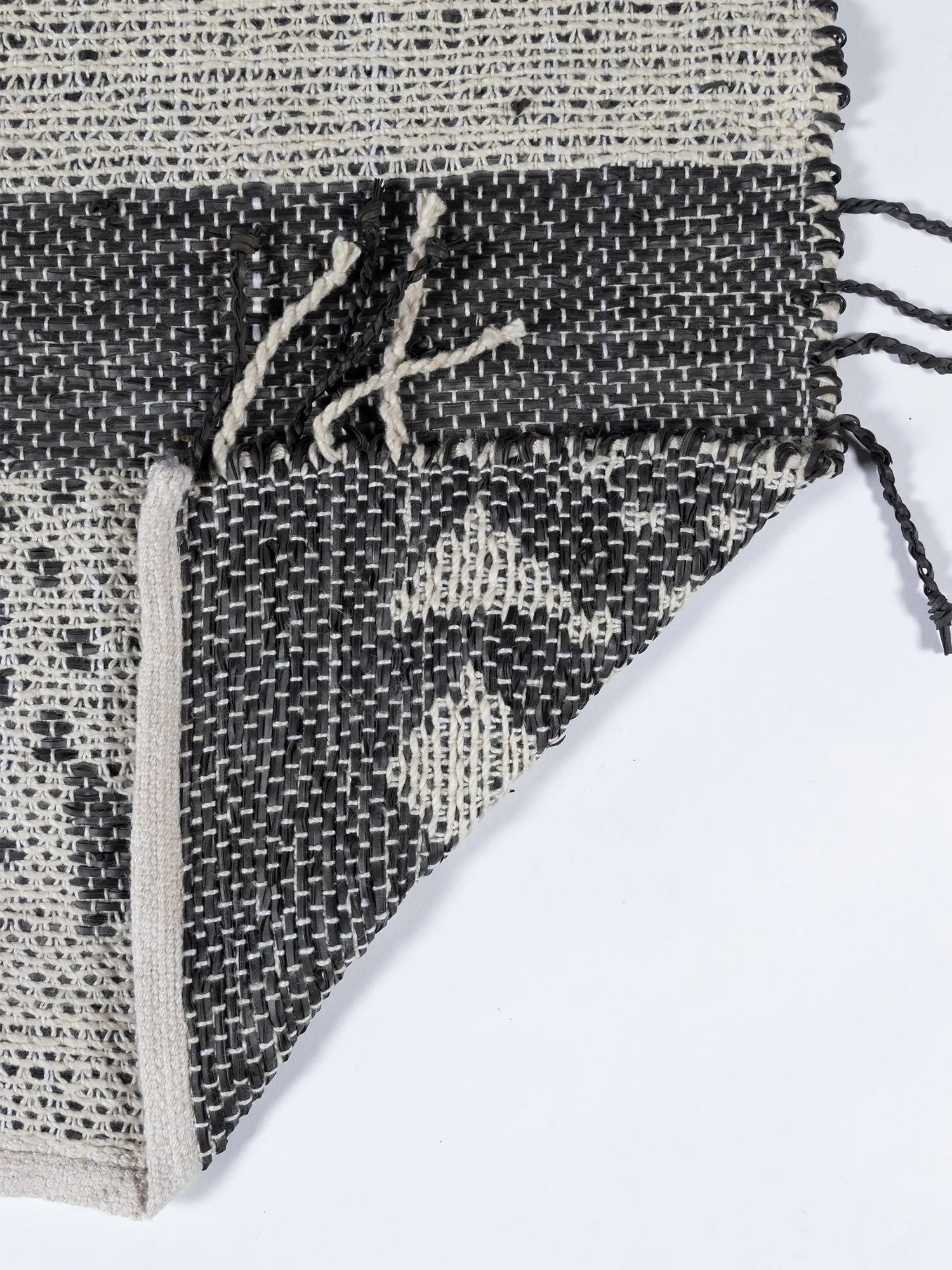 Chantilly Outdoor Rug
