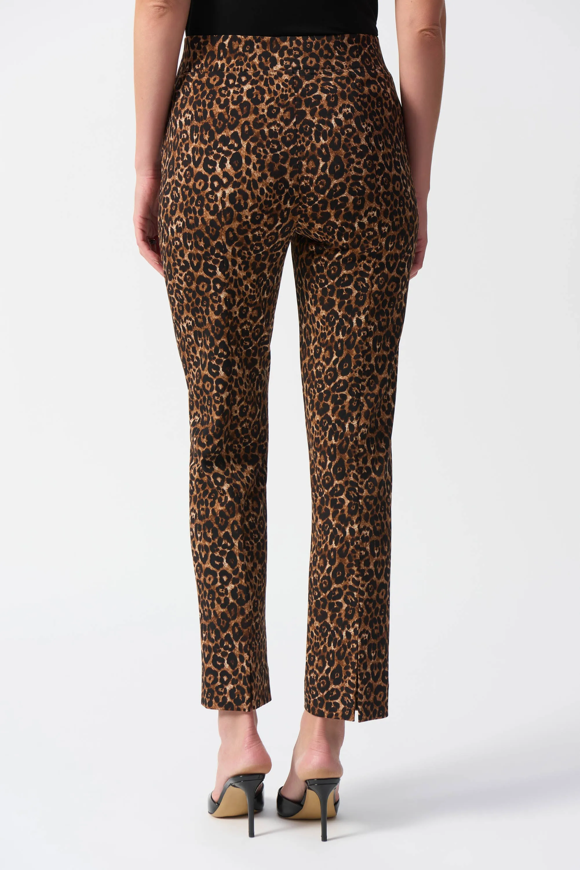 Joseph Ribkoff Slim Cropped Trousers For Casual Style